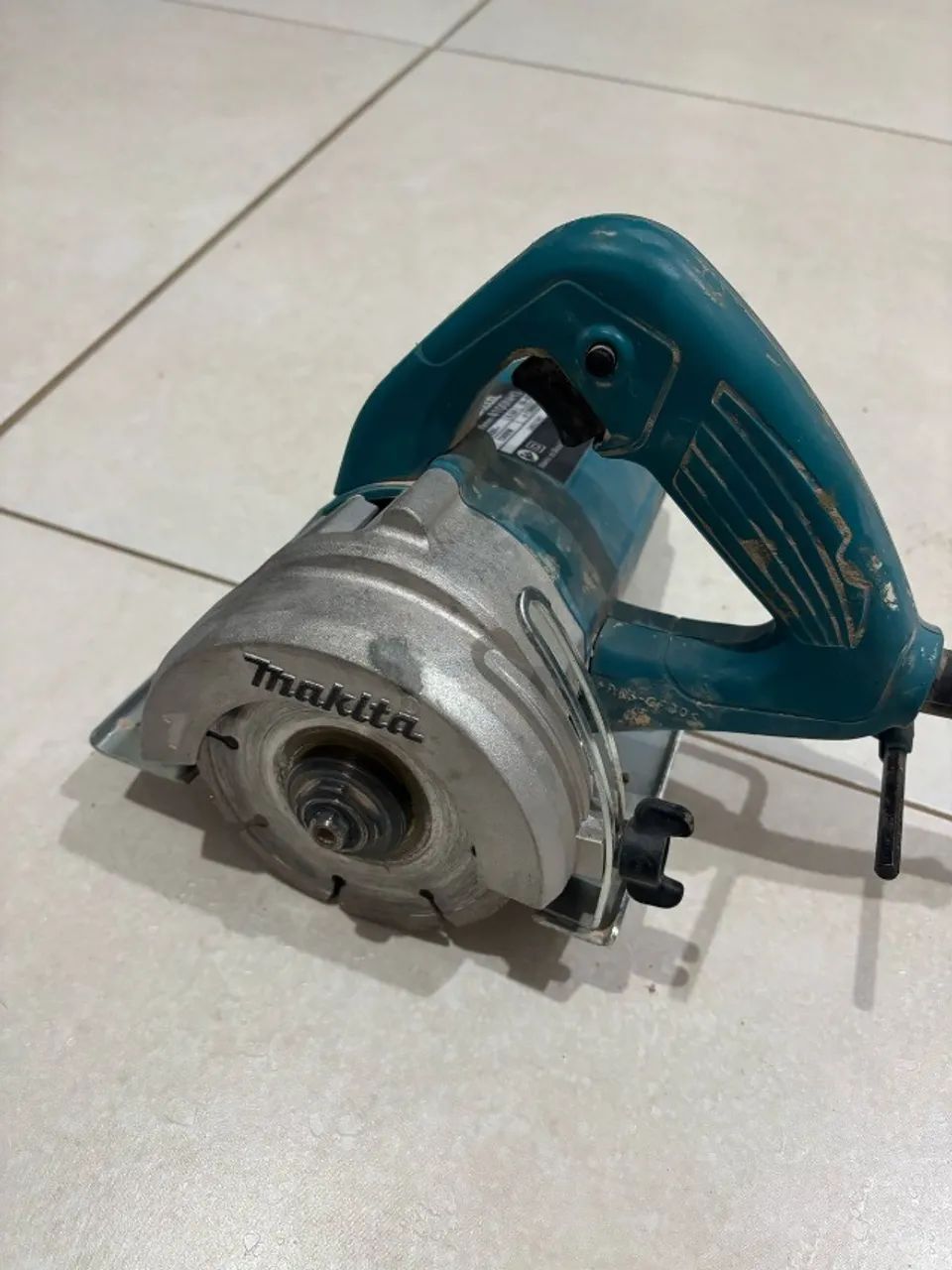 ? Aluguel - Serra Circular Bosch GKS150 1500W - Foto 3