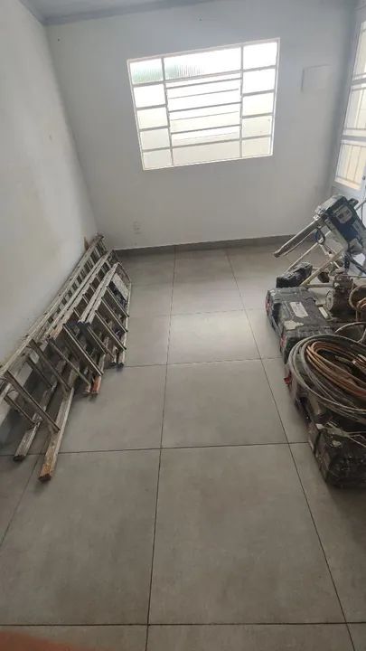 Aluguel de máquina de pintura, lixadeira, pistola de projetar textura, escada, compressor. - Foto 2