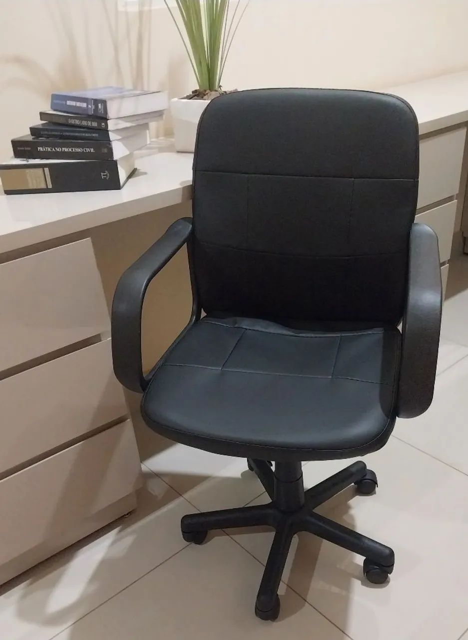 CADEIRA DE ESCRITÓRIO NA CAIXA - Foto 3