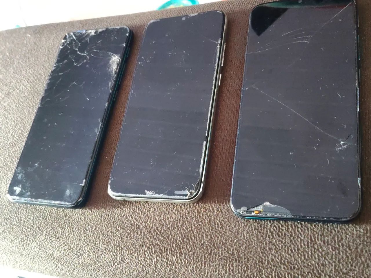 Moto G9 e Redmi Note 9 Retirar peças  - Foto 2