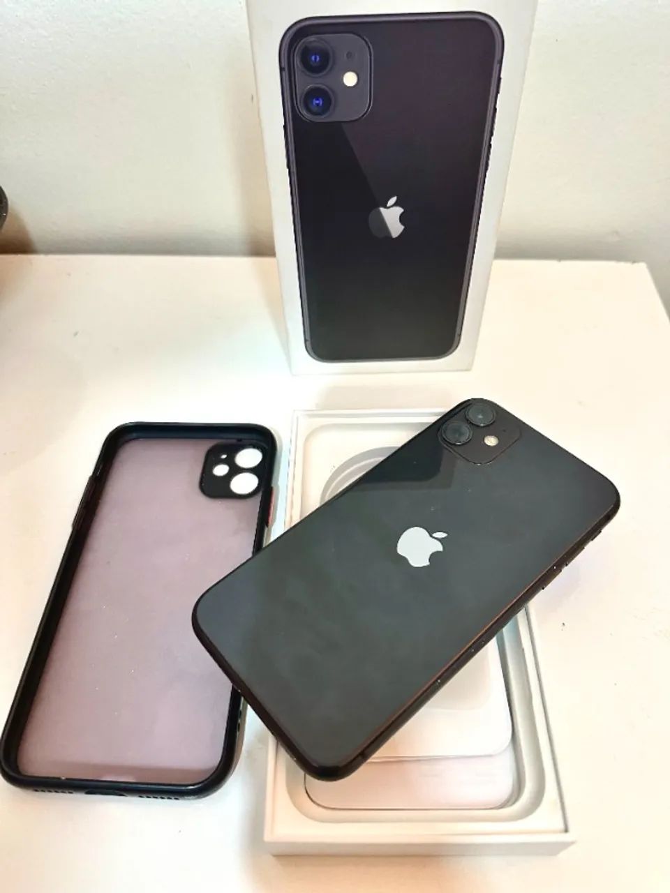 iPhone 11 64GB  Excelente estado! - Foto 2