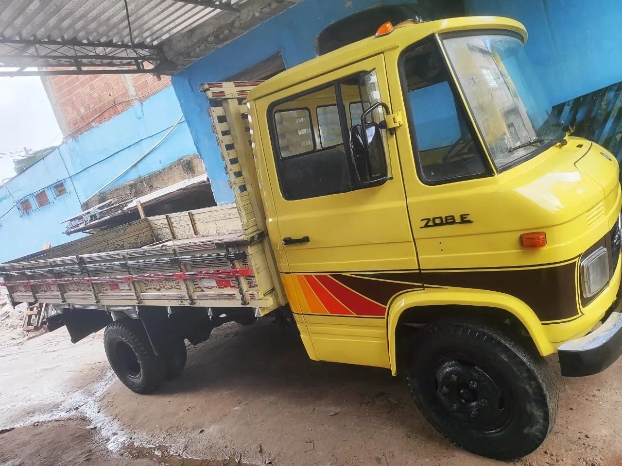 VENDO MERCEDINHA 708  - Foto 2