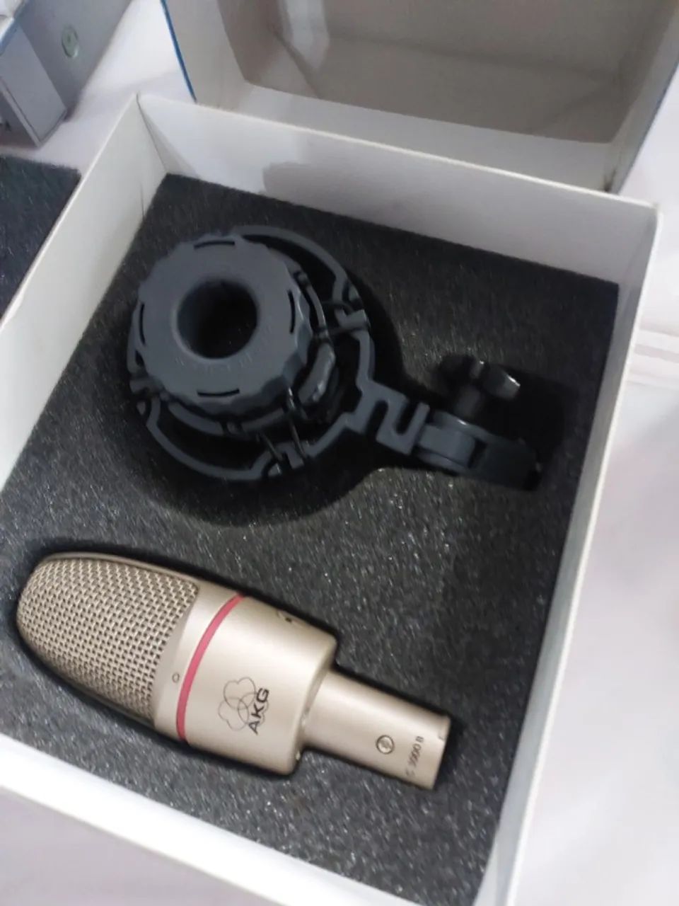 Microfone de Studio Condensador AKG C3000B - Foto 5