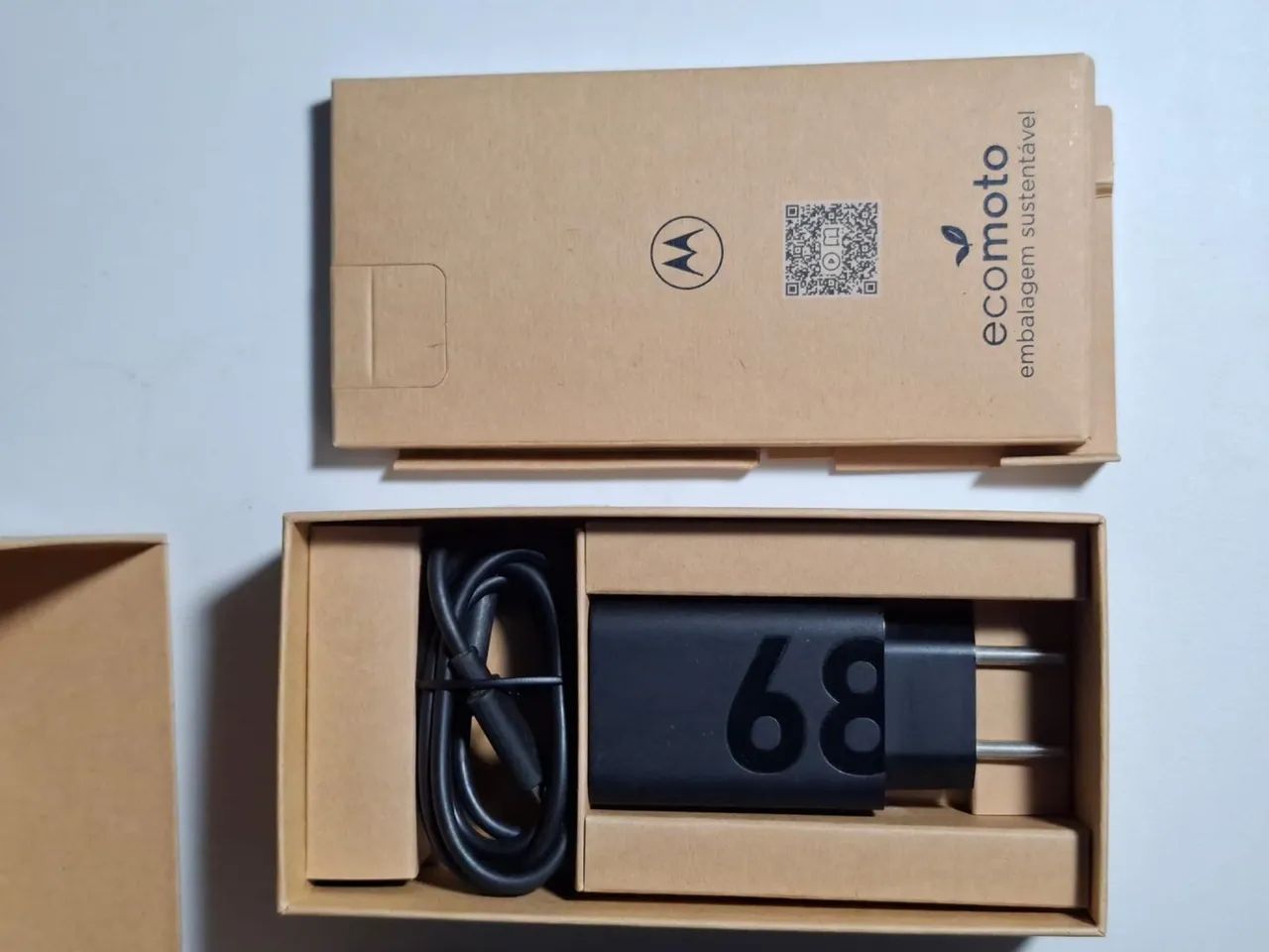Motorola Edge 50 Neo 256GB - Foto 2