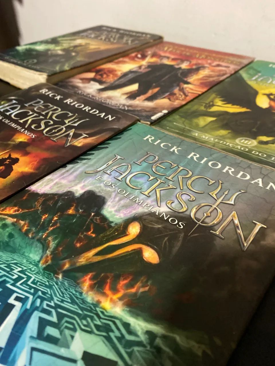 Coleção de livros Percy Jackson em excelente estado - Foto 2