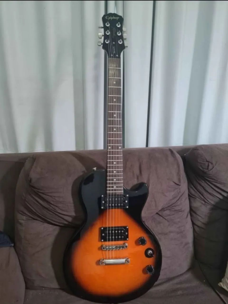 Guitarra Epiphone Special ll 
