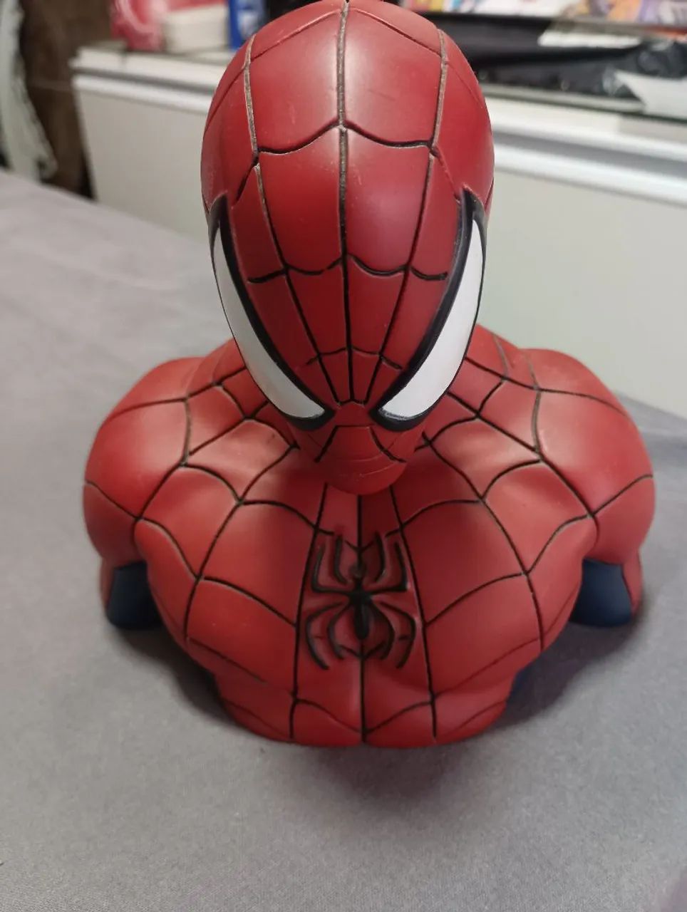 Homem aranha Cofre busto 