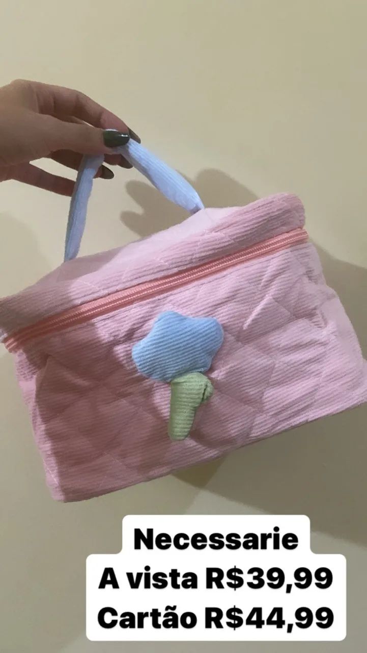 Necessaire fofa de veludo