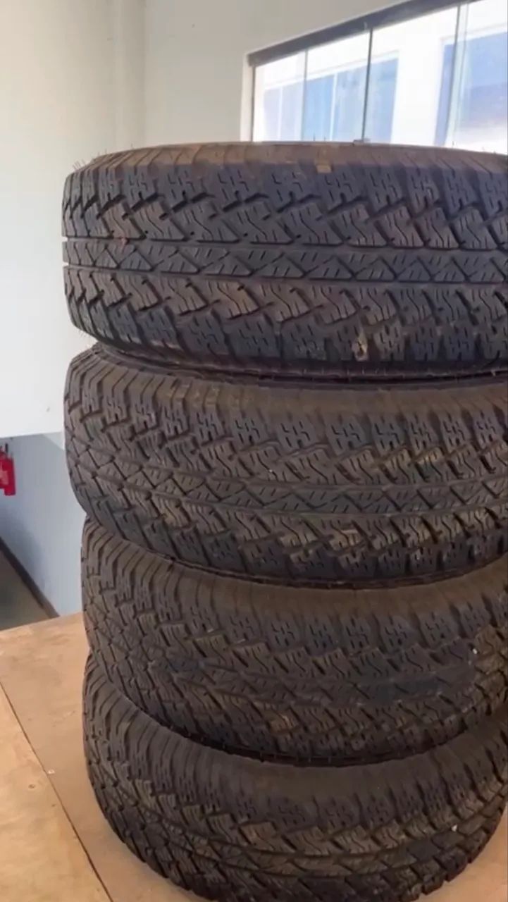 Peneus 255/70 R16  - Foto 3