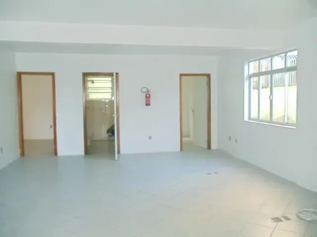 Loja no Centro de Florianópolis com 214 m² e vaga de garagem - Foto 4