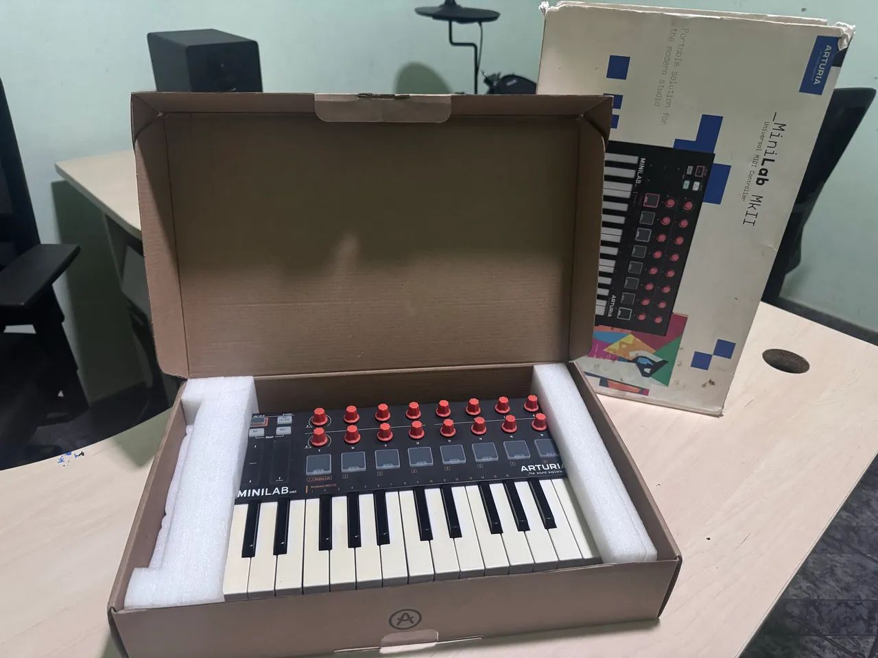 Controlador Arturia Mini Lab  - Foto 2