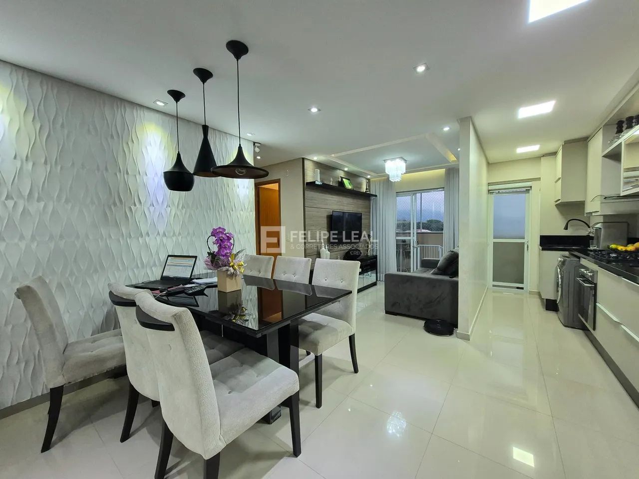 Apartamento em Serraria - São José, SC