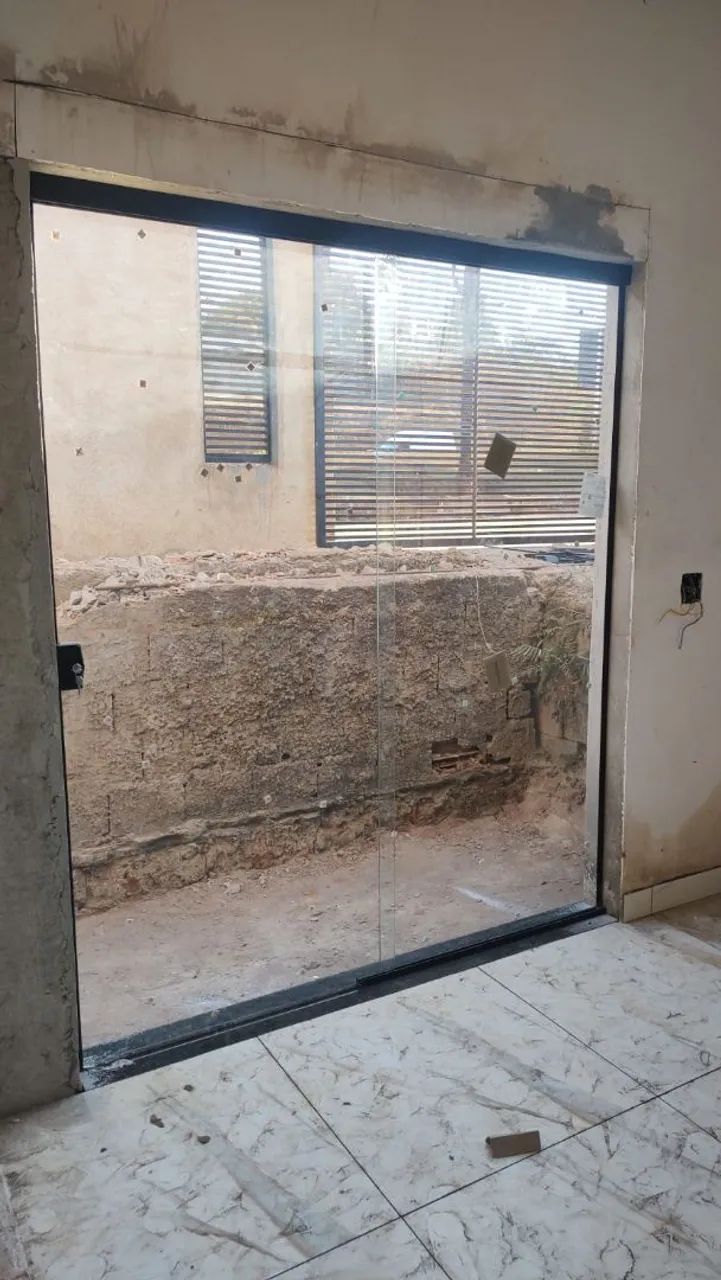 Vendo ou troco casa em Sarzedo, oportunidade! - Foto 4