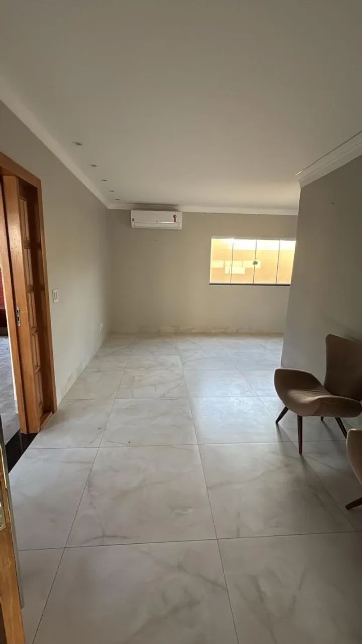 Casa Térrea 4 Quartos no Setor Sul - Foto 2