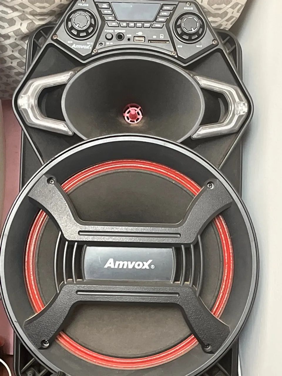 Caixa de som amvox