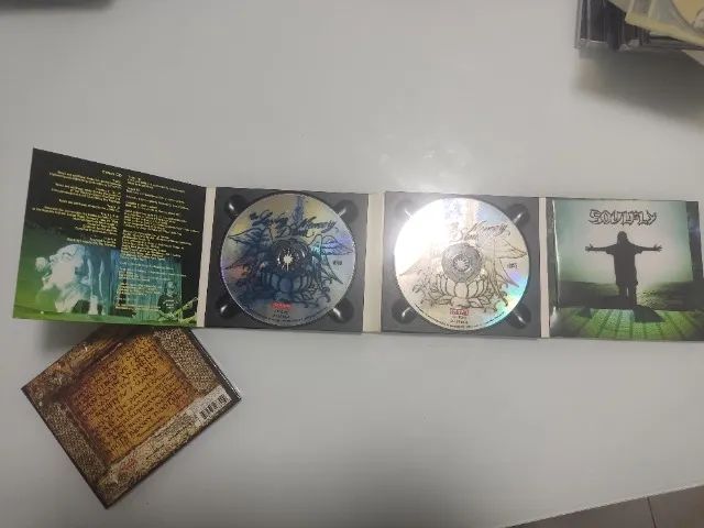 2 cds banda Soulfly (1 lacrado) - Foto 3
