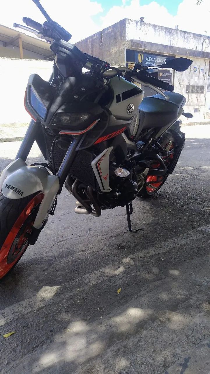 MT-09 ano 2020