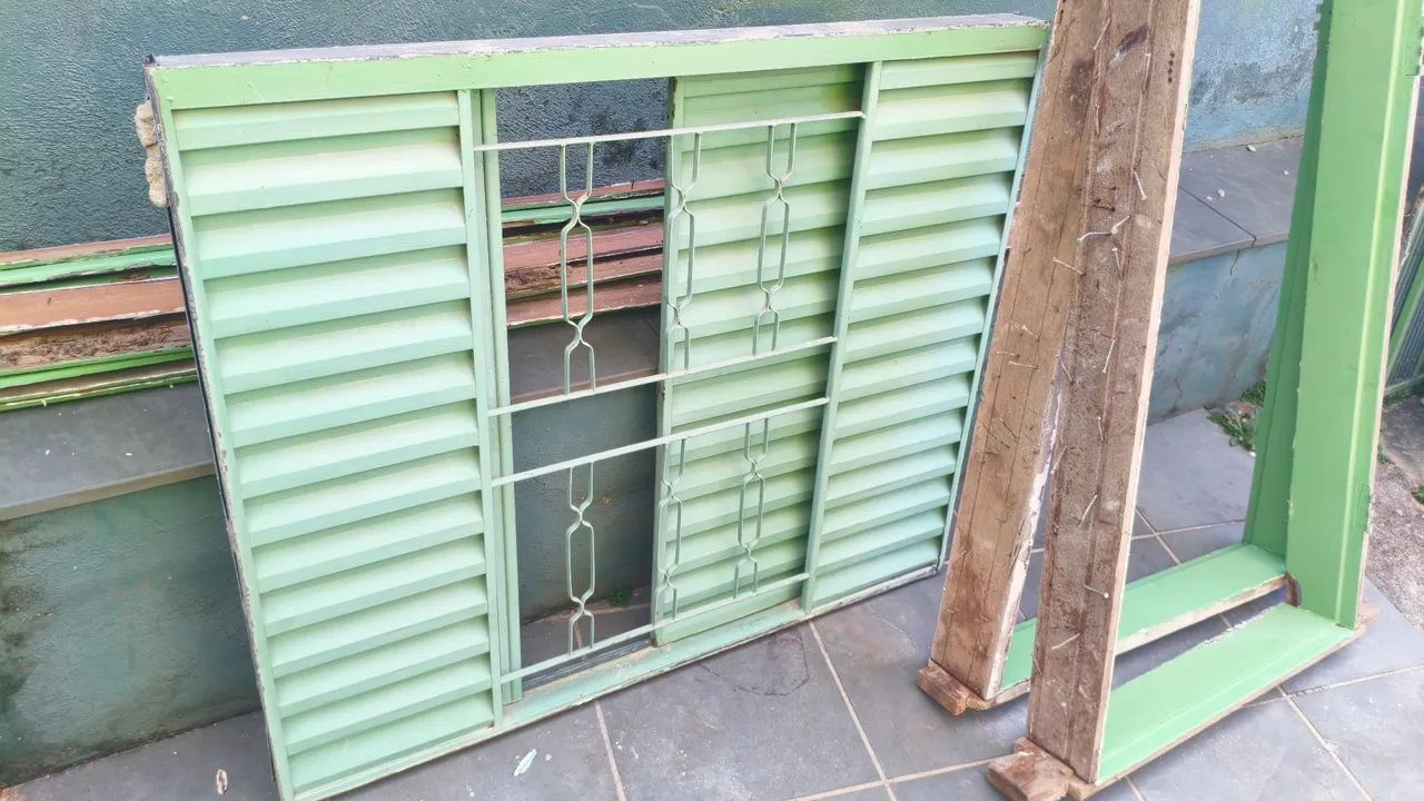 Portas e janelas 200,00 cada434736283738460163