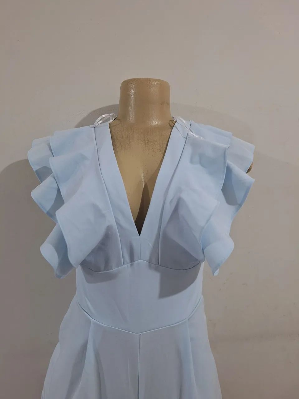 Macacão feminino com babado - Foto 2