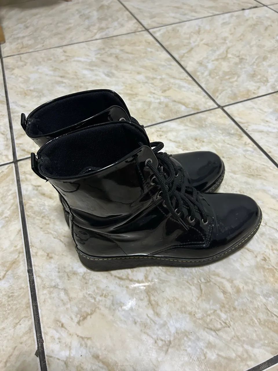 Coturno Preto  - Foto 3
