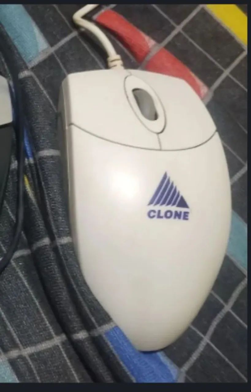 Mouse de bolinha Clone 