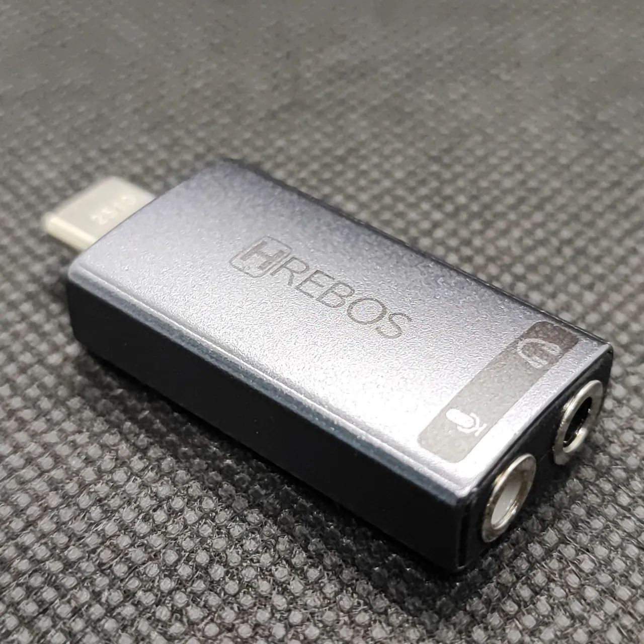 Adaptador de áudio tipo c para fone e microfone Premium - Foto 2