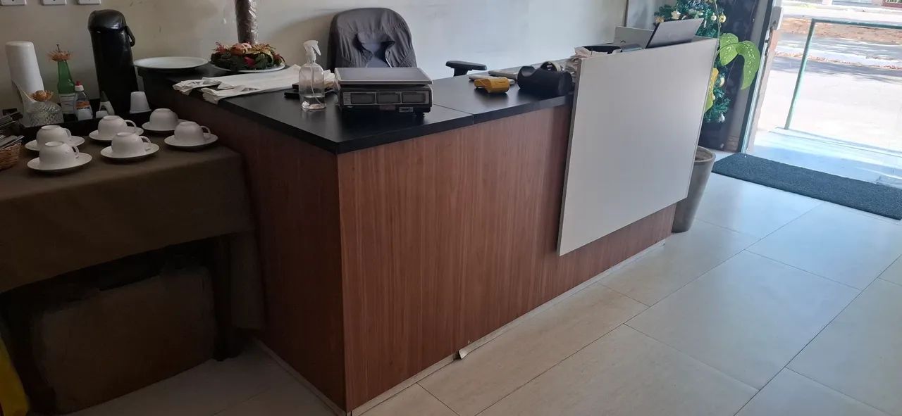 Balcão em L para seu negócio 