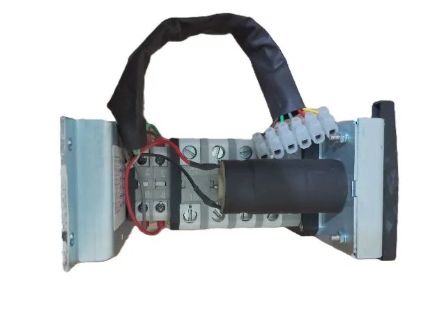 kit 5  Chaves elétricas De Transf Rede/gerador -   Urm4/63v/k  - 4 Polos - 63a-12v - Foto 2