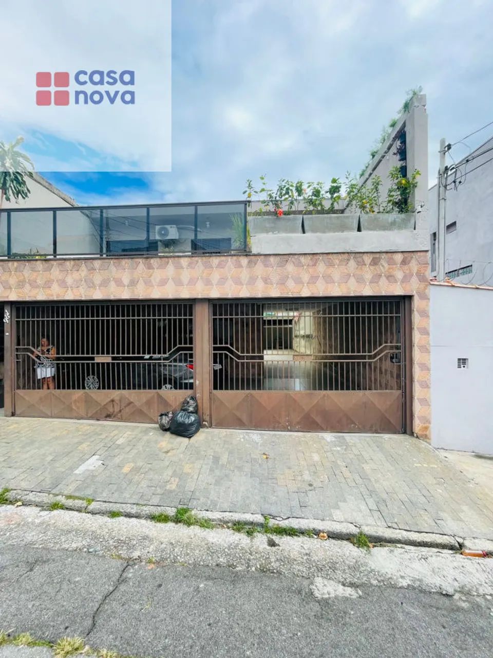 Salão com 120 m², com Cozinha/Sala para locação na Vila Medeiros!