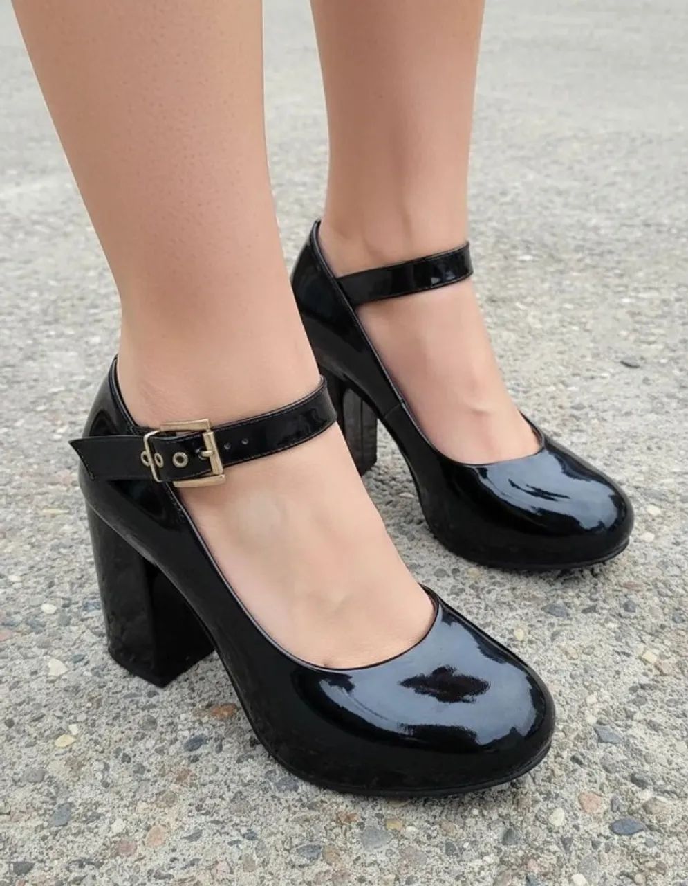 sapato griffe em couro verniz preto - Foto 3