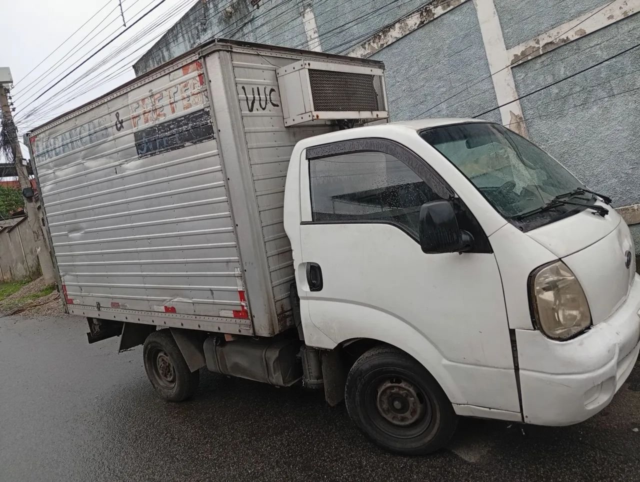 Kia bongo refrigerada  - Foto 4