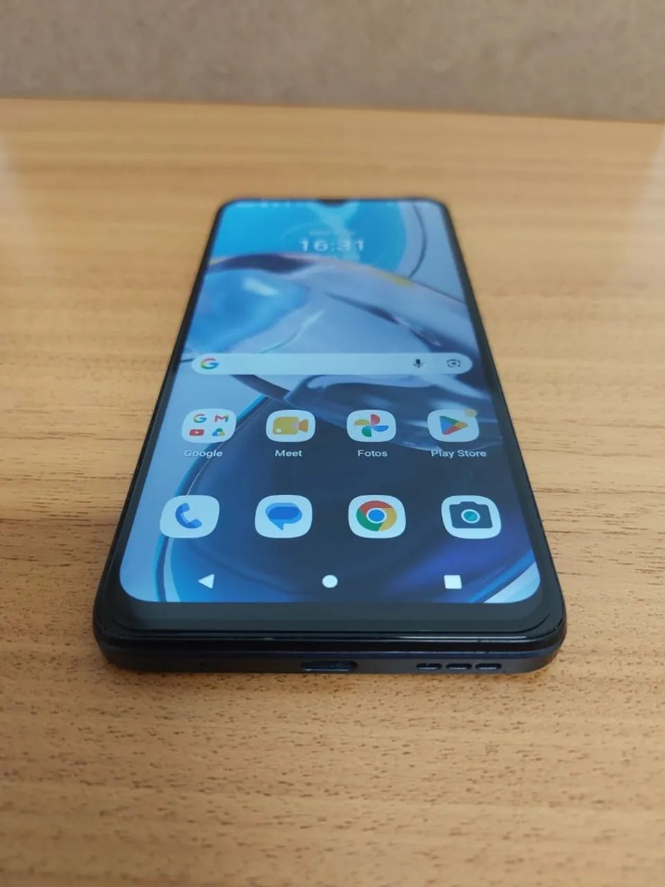 Motorola E22 impecável 