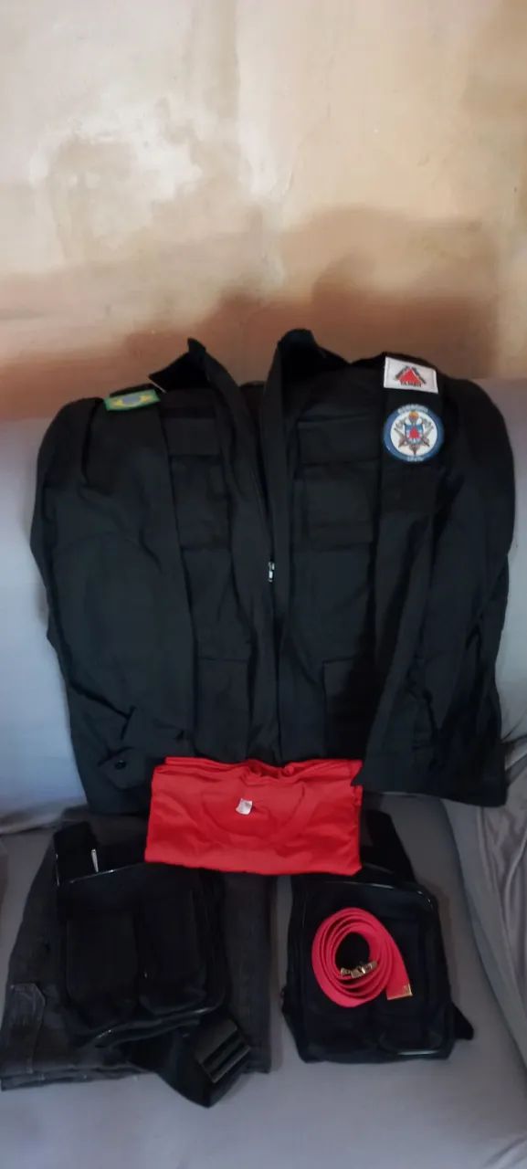 Roupa de bombeiro civil - Foto 3