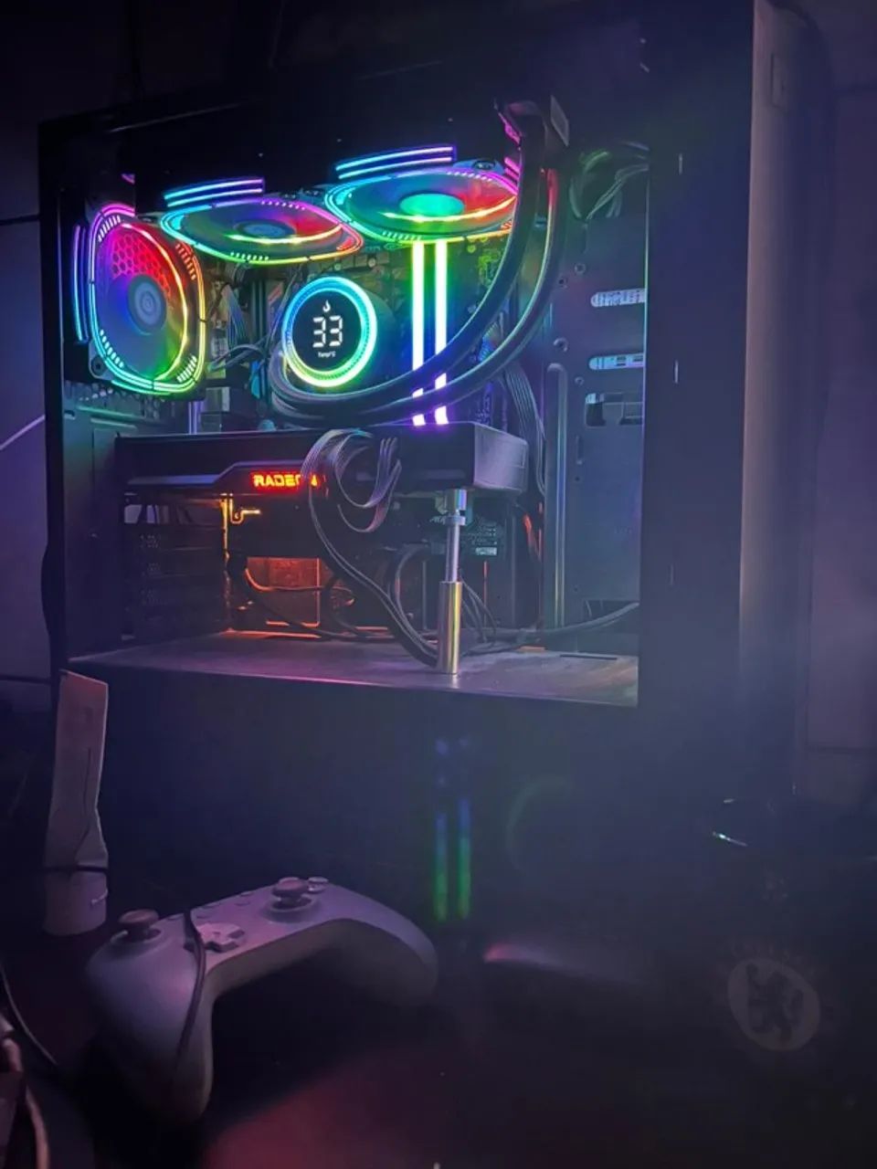 PC GAMER COM RX 6750XT REFERENCE EDITION AMD