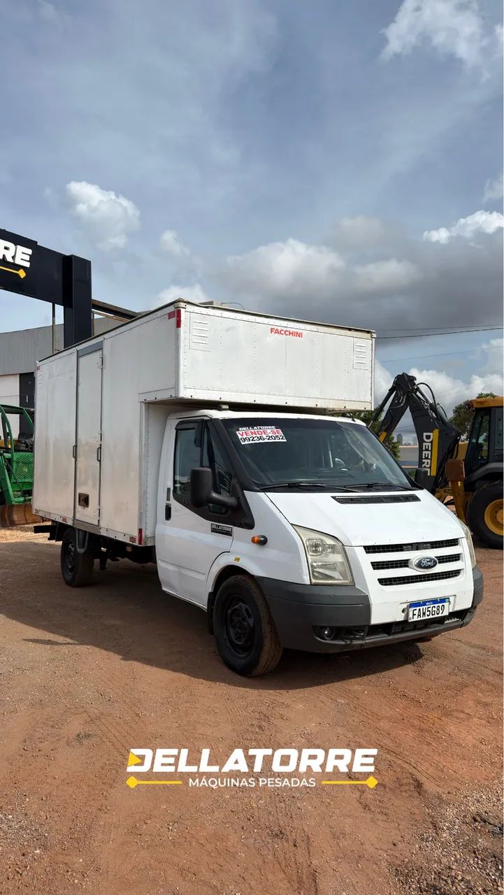 FORD TRANSIT 350L 2011 BAU FACCHINI 230 MIL KM IMPECAVEL - Foto 8