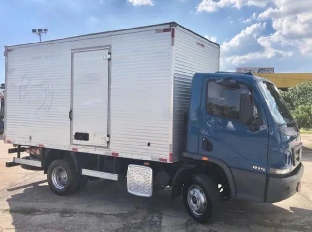MB Accelo 815  - Foto 2