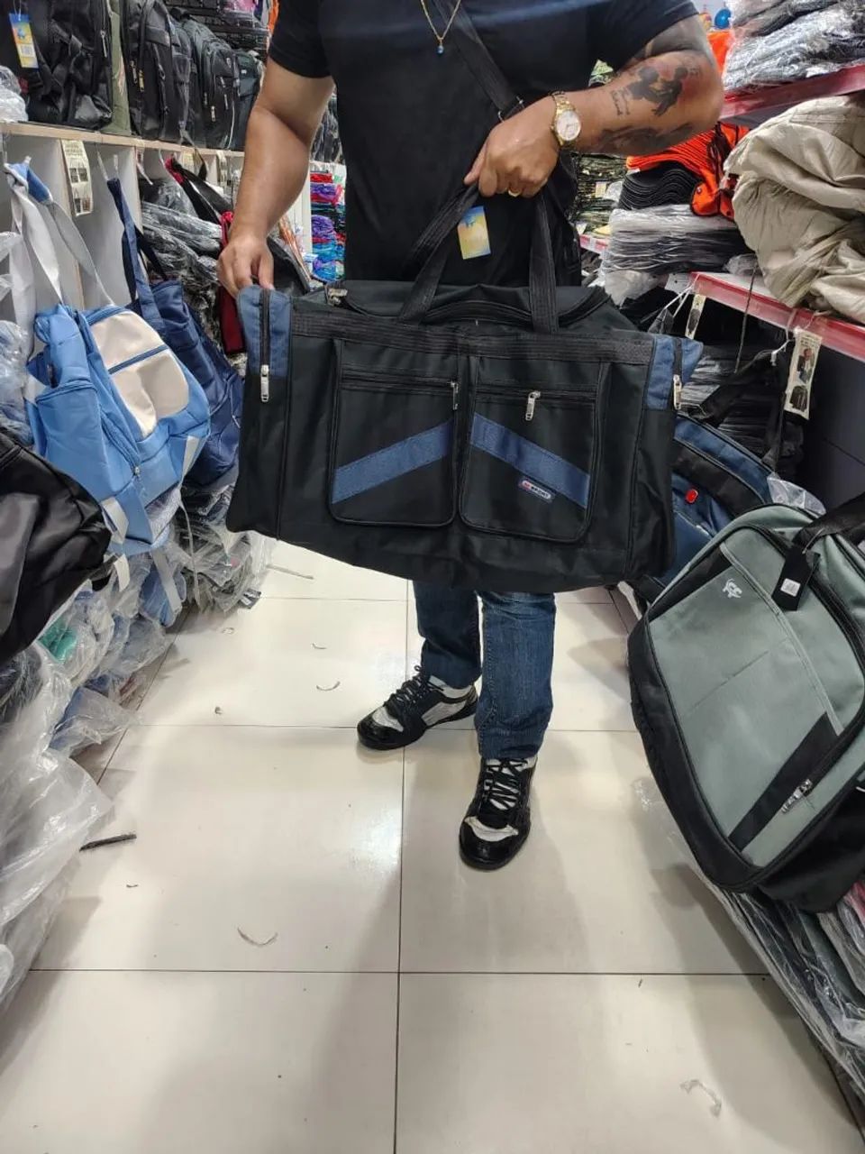 Bolsa pra viagem e uso em geral  - Foto 2