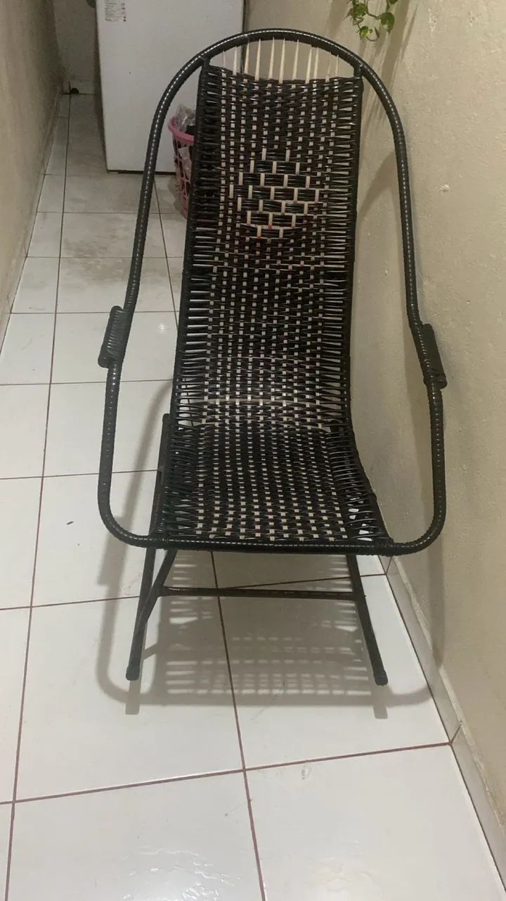 Cadeira de balanço  - Foto 3
