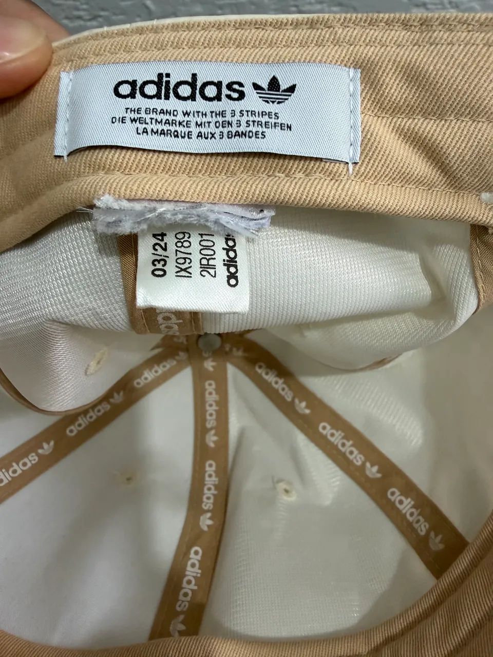 Boné adidas aba dupla - Foto 4
