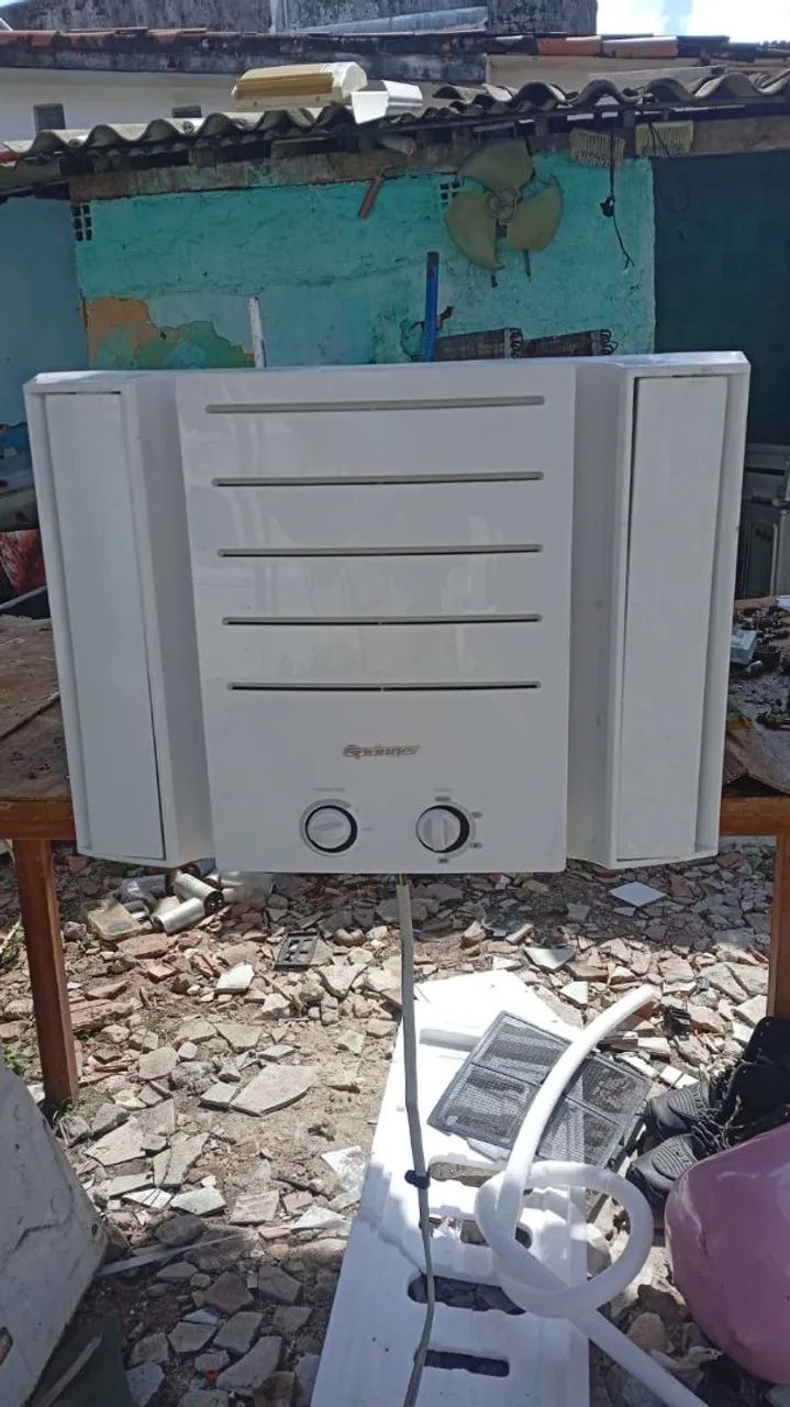 Ar-condicionado 700 pra botar preço 