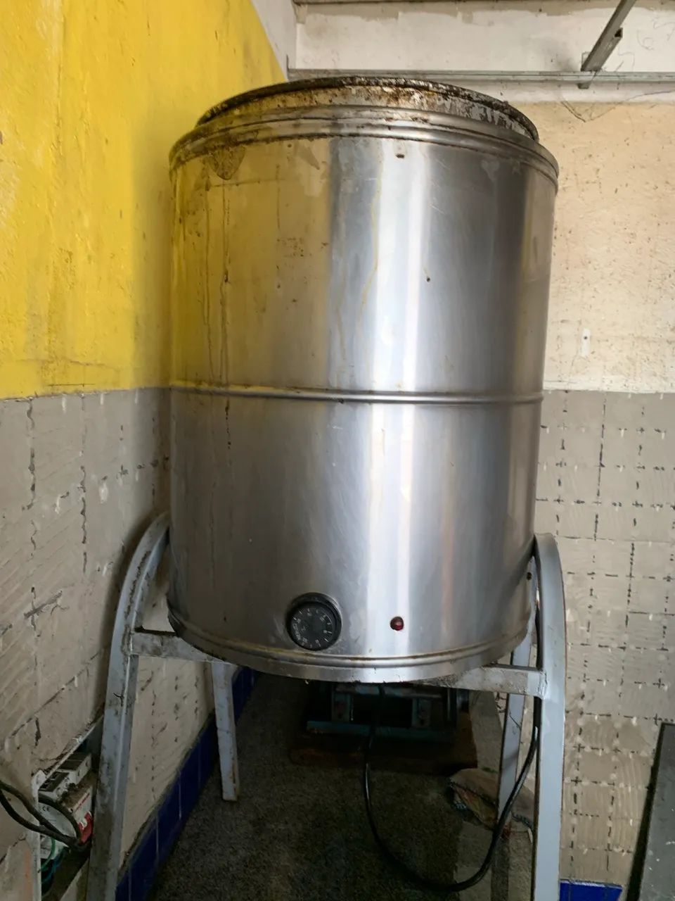 Fritadeira elétrica de pastéis e salgados 