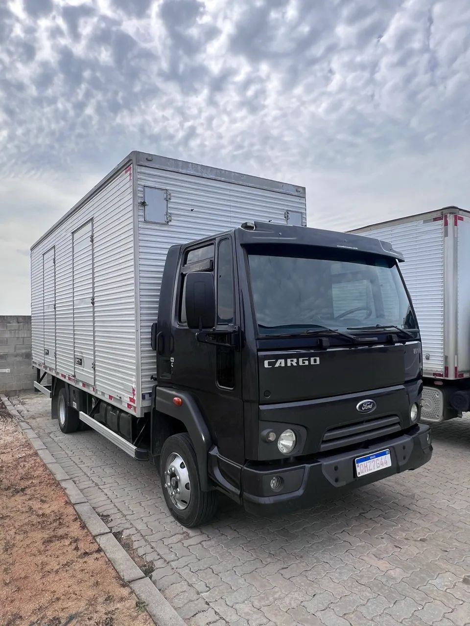 Ford cargo 816 