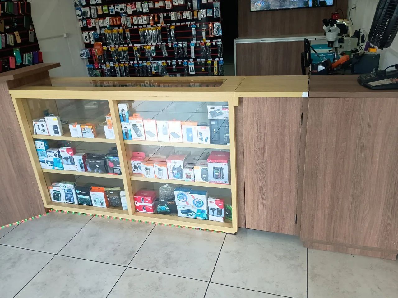 Vendo balcões e vitrines em excelente estado - Foto 2
