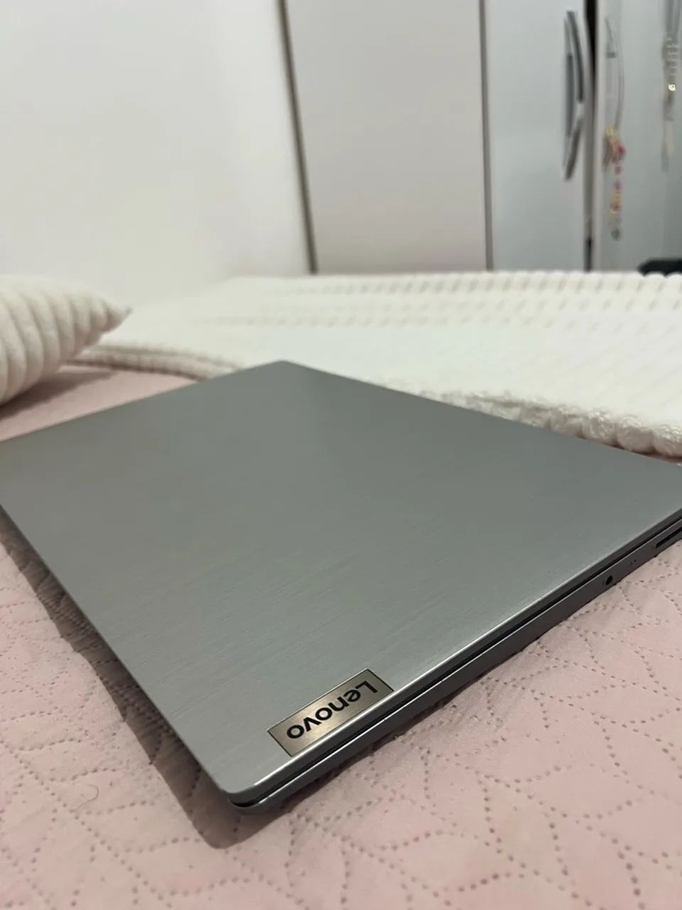 VENDO NOTEBOOK LENOVO IDEAPAD ?i