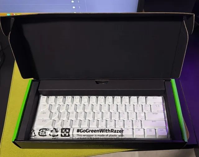 Teclado Razer Huntsman V3 PRO Mini - Foto 2