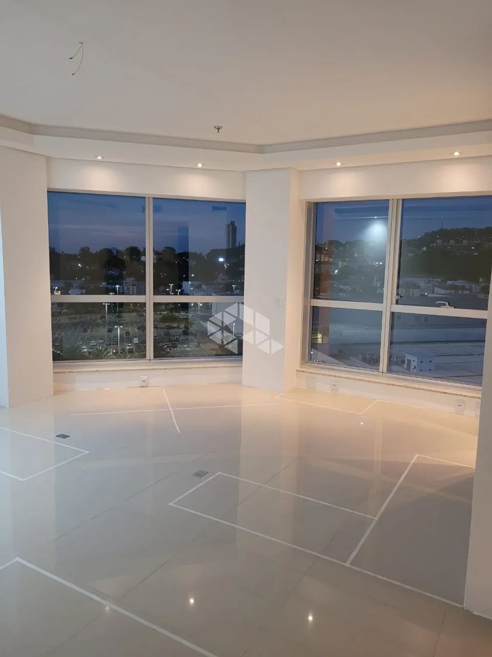 Excelente sala comercial no Edifício Cristal Tower - Foto 4