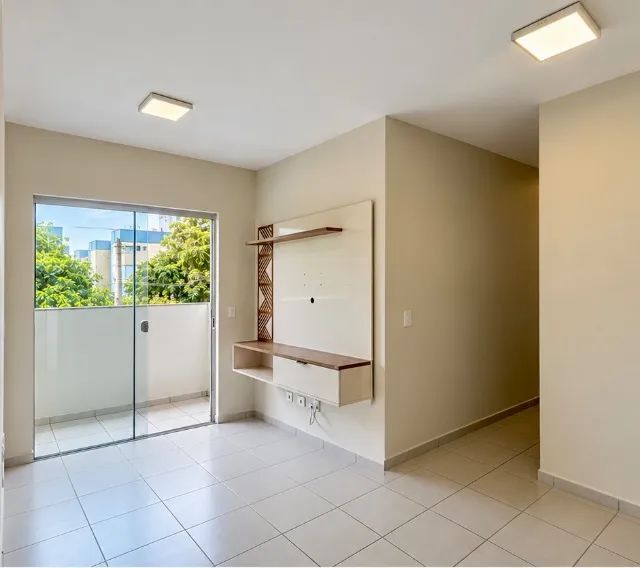 ALUGA-SE | 70 m², 2 quartos, Varanda e 2 VAGAS | Villas do Rio Madeira 2, Triângulo