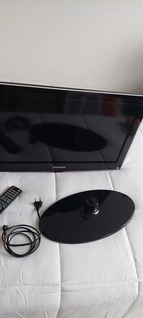 Vende-se TV SAMSUNG 26