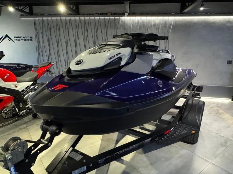 Jet ski 170 SEADOO roxo 