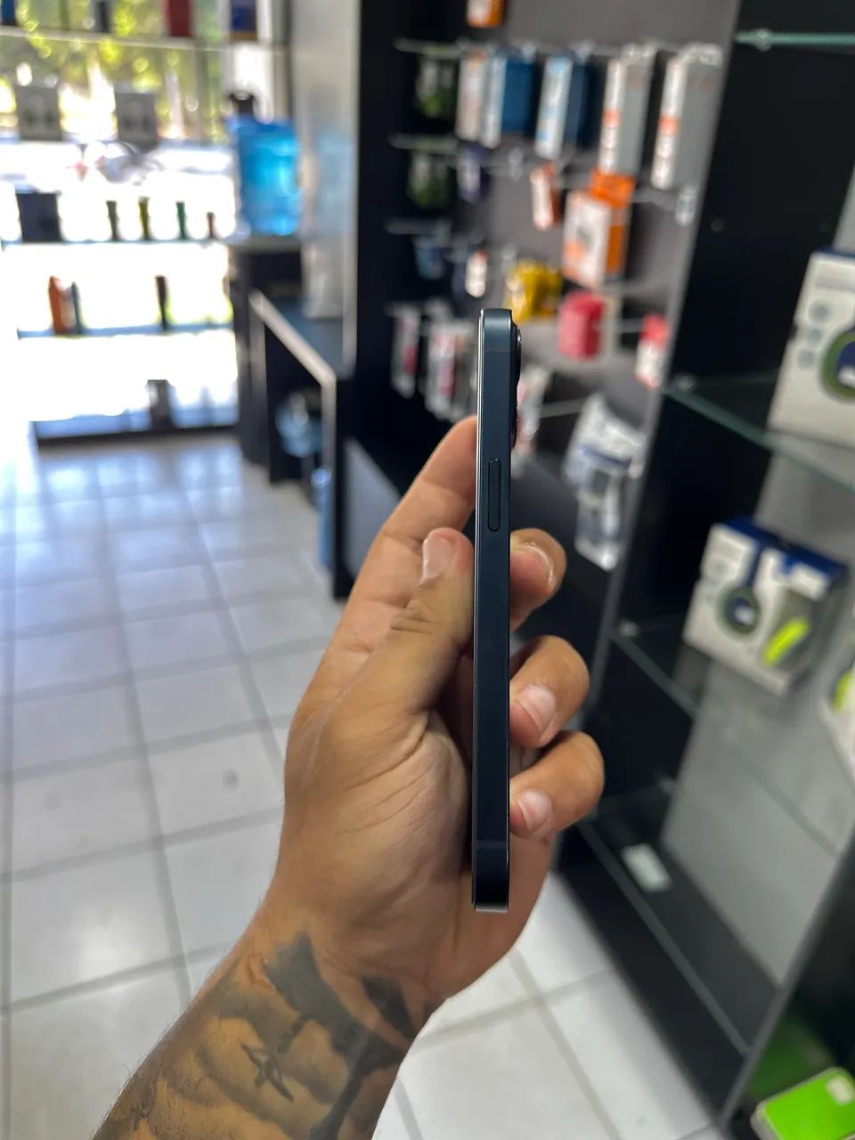 iPHONE 13 TODO ORIGINAL COM CAIXA,GARANTIA E ACESSÓRIOS. - Foto 4